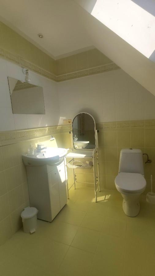 Appartamento Dom Na Zaciszu Varsavia Esterno foto